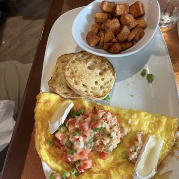 Another Broken Egg Cafe - Breakfast & Brunch Near Me - Nashville, Tennessee