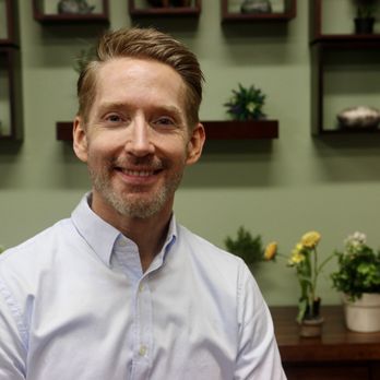 Chirorelief - Dr. Michael Berg, DC - Chiropractors Near Me - Ridgefield, Washington