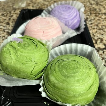 Aliya Lavaland - Green Tea (green), Taro (purple) and something else (pink). - Bakeries Near Me - Monterey Park, California Aliya Lavaland - Green Tea (green), Taro (purple) and something else (pink). - Bakeries Near Me - Monterey Park, California