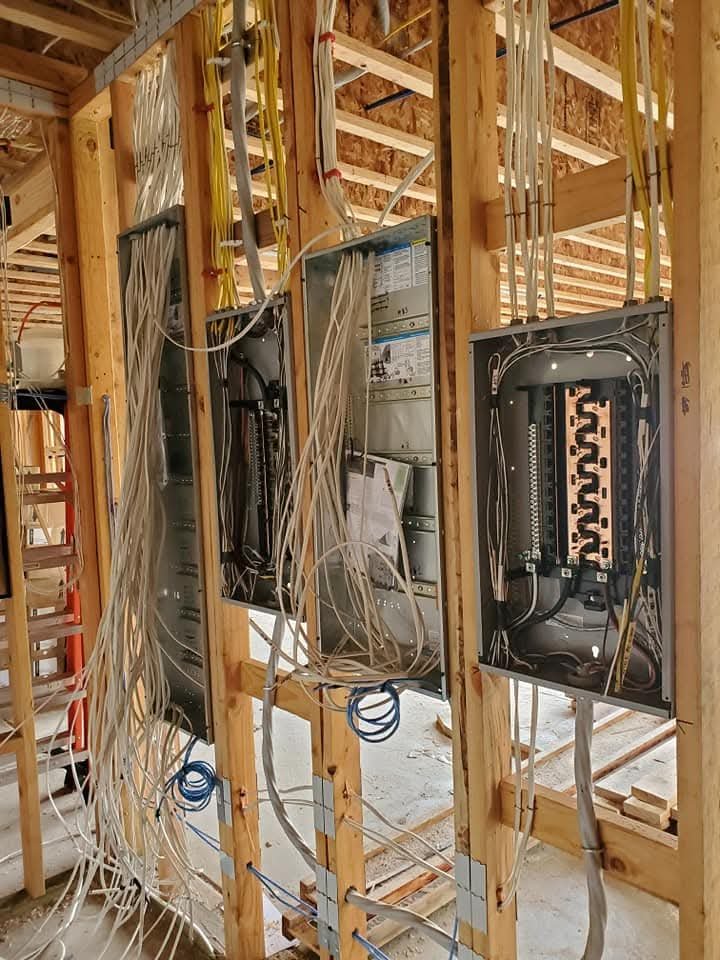 Slide of Iron Mountain Construction & Electrical