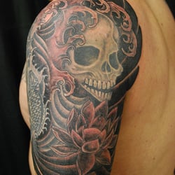 Schatten Licht Tattoo & Piercing - Schatten Licht Tattoo & Piercing_Gossau_Tattoostudio_Piercingstudio