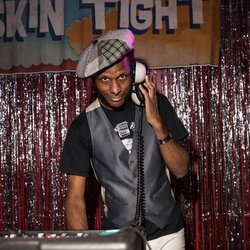 DJ Landis Expandis - Landis Expandis at the Skin Tight dance party Baltimore.