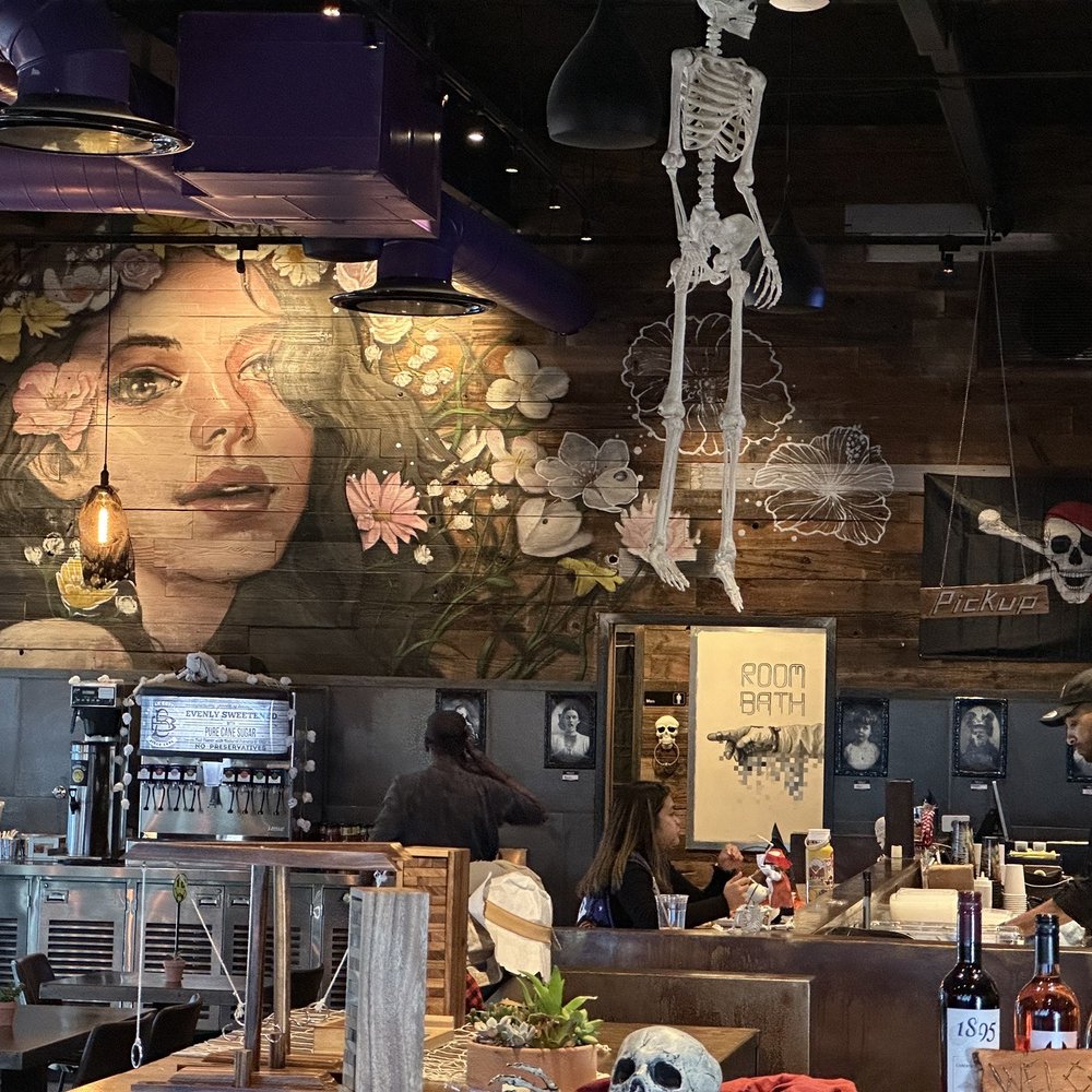 SkinnyFATS - New American Near Me - Las Vegas, Nevada