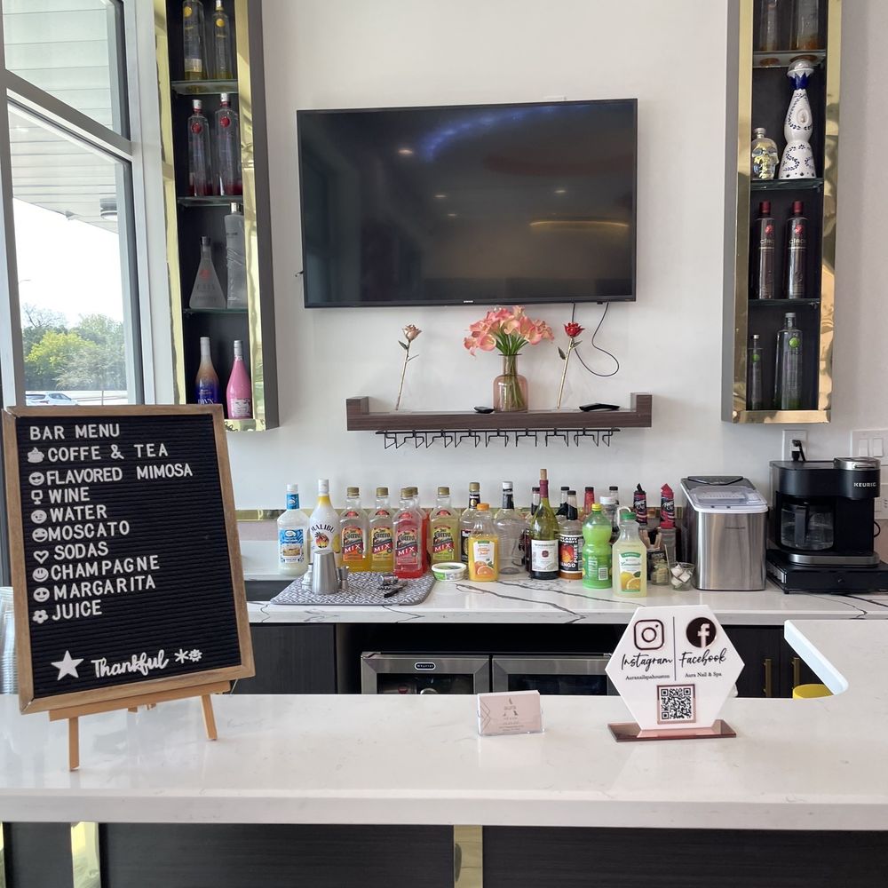 Aura Nail & Spa - Nail Salons Near Me - Houston, Texas