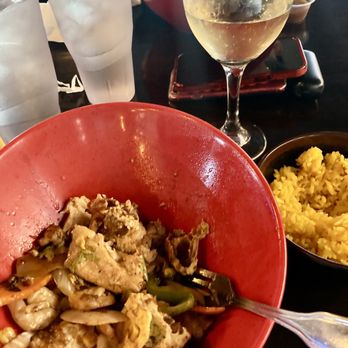 Yummy Bowl - Sushi Bars Near Me - Wilmington, Delaware