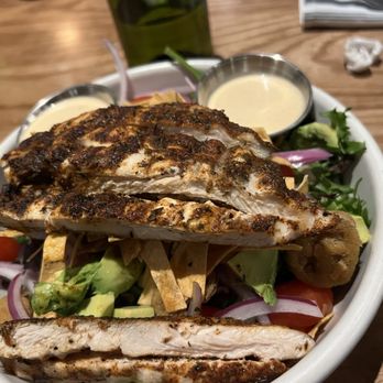 Fresko - Baja Blackened Baja Blackened Chicken with Roasted Corn - New American Near Me - Des Moines, Iowa