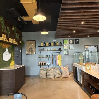 Cubico Coffee - Interior - Coffee Roasteries Near Me - Davie, Florida