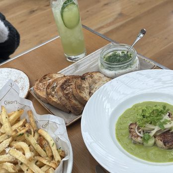 Cindy's Rooftop - New American Near Me - Chicago, Illinois