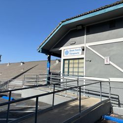 Pain Relief Solutions - Escondido - Place is around this way no signage