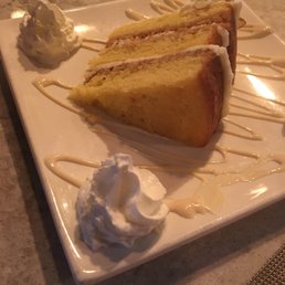Orange crunch cake with amaretto Orange crunch cake with amaretto