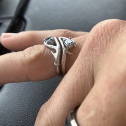 Villarreal - Designers of Exquisite Jewelry - Custom memorial ring