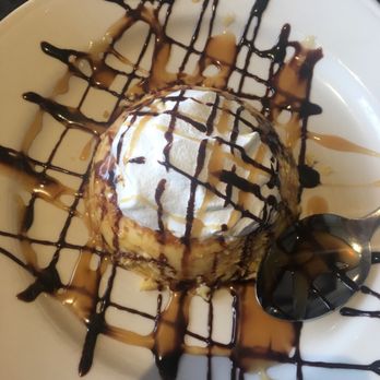 Hummingbird Restaurant - Delicious flan dessert - American Near Me - Winfield, Illinois