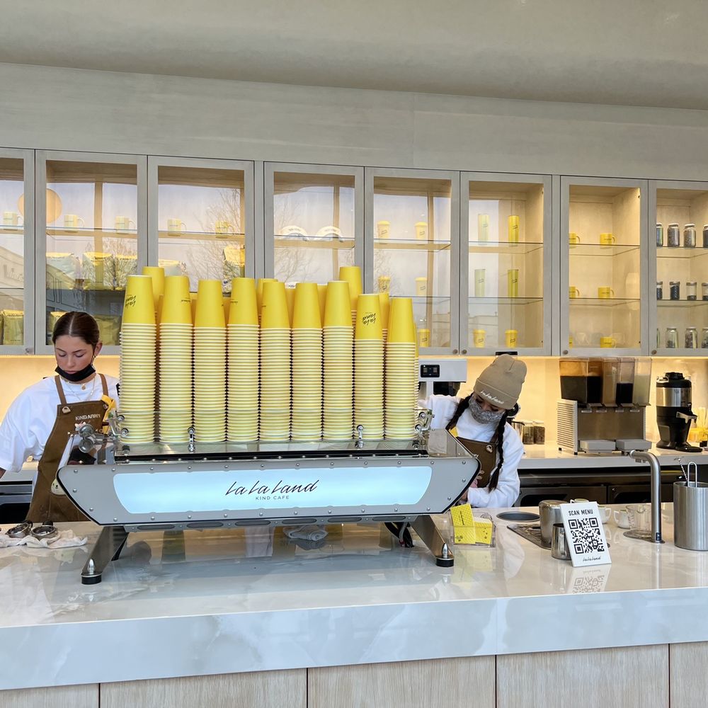La La Land - Interior - Coffee & Tea Near Me - Addison, Texas La La Land - Interior - Coffee & Tea Near Me - Addison, Texas