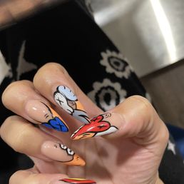 Hannah nail art Hannah nail art
