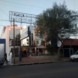 Modelo - Frente