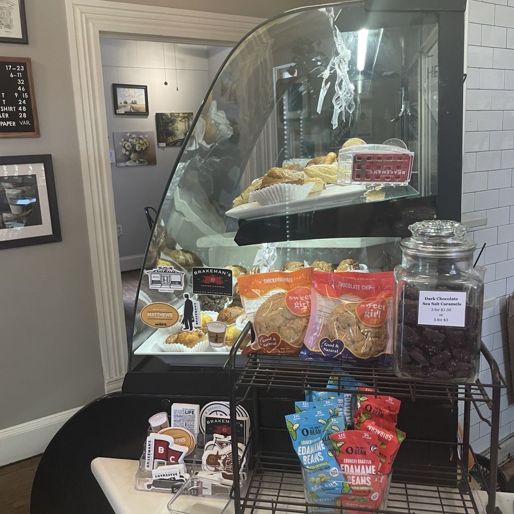 Brakeman's Coffee & Supply - Front counter - Coffee & Tea Near Me - Matthews, North Carolina
