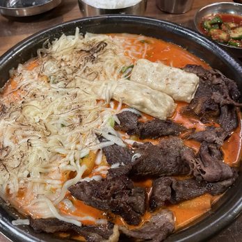 Jin Cook - 차돌 떡볶이 / Brisket Ddukbokki - Korean Near Me - Buena Park, California
