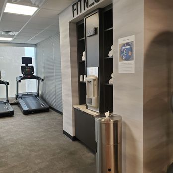 Fairfield by Marriott Inn & Suites Las Vegas Northwest - 24hr gym - Hotels Near Me - Las Vegas, Nevada Fairfield by Marriott Inn & Suites Las Vegas Northwest - 24hr gym - Hotels Near Me - Las Vegas, Nevada