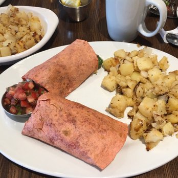 First Watch - Power wrap with seasoned potatoes (substituted for fruit) - Cafes Near Me - Destin, Florida