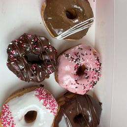 Half dozen Half dozen