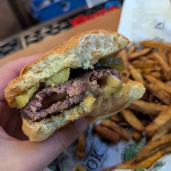 Casper's and Runyon's Nook - Juicy Nookie Burger - Dive Bars Near Me - Saint Paul, Minnesota Casper's and Runyon's Nook - Juicy Nookie Burger - Dive Bars Near Me - Saint Paul, Minnesota