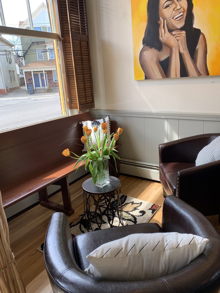 BROOKLYN COFFEE TEA GUEST HOUSE 209 Douglas Ave, Providence, Rhode