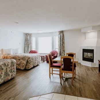 Western Budget Plus - Double Queen Kitchenette - Hotels Near Me - Red Deer County, Alberta Western Budget Plus - Double Queen Kitchenette - Hotels Near Me - Red Deer County, Alberta