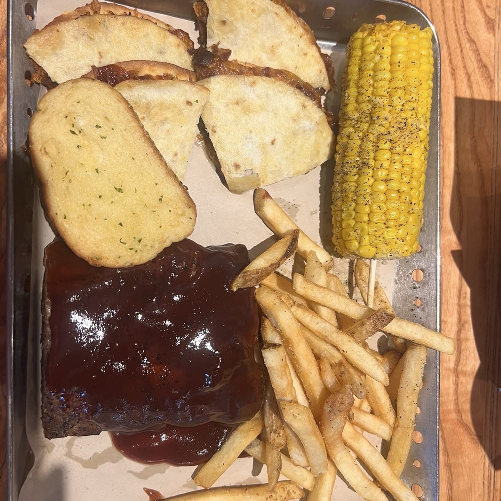 Chili's - Smokehouse Combo - American Near Me - Dallas, Texas Chili's - Smokehouse Combo - American Near Me - Dallas, Texas