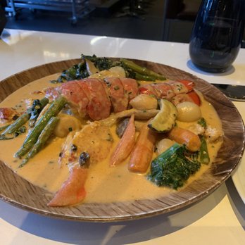 Stripsteak - Lobster pot pie Excellent! - Steakhouses Near Me - Honolulu, Hawaii Stripsteak - Lobster pot pie Excellent! - Steakhouses Near Me - Honolulu, Hawaii