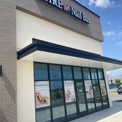 The Noire Nail Bar