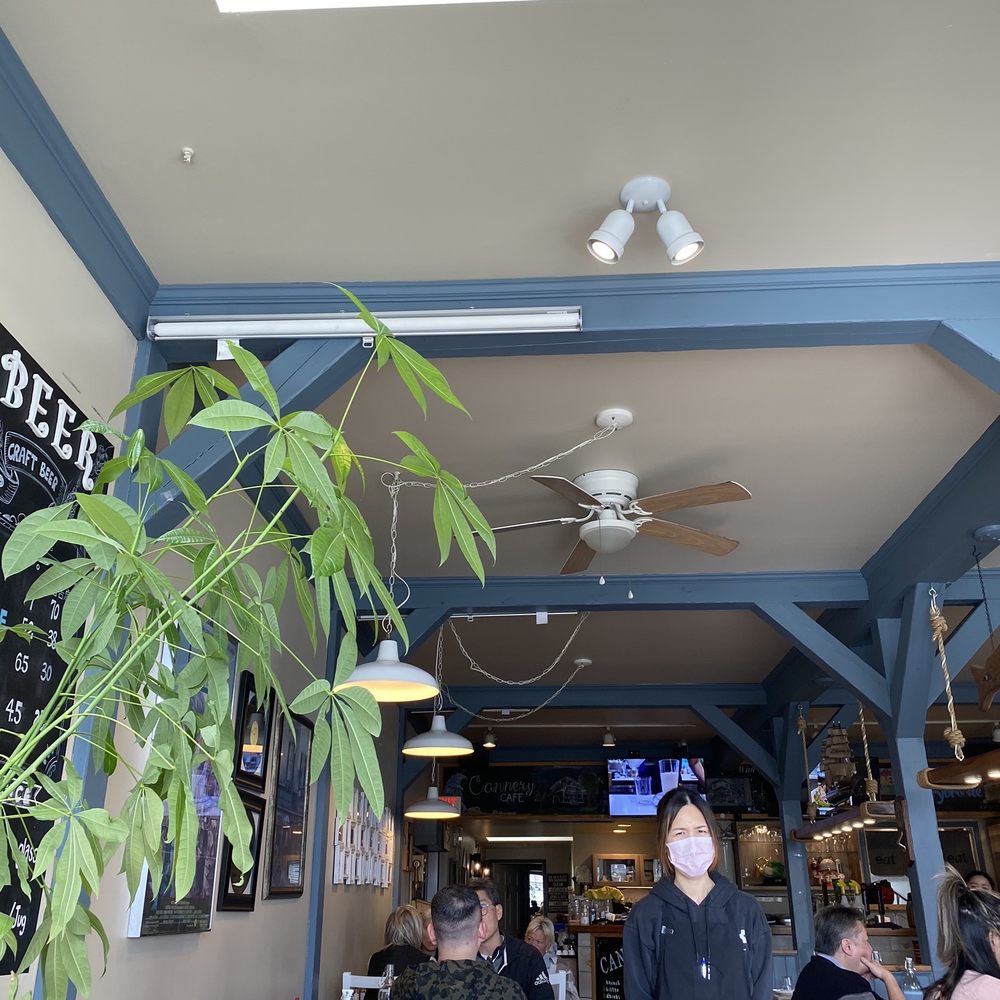 Cannery Cafe - Canadian (New) Near Me - Richmond, British Columbia