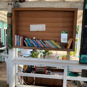 Umas - Library! - Bars Near Me - Isabela, Puerto Rico Umas - Library! - Bars Near Me - Isabela, Puerto Rico