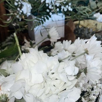 Bloom Floral  Design - Florists Near Me - Westminster, California