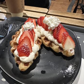 Cafe Orange - Croffle - Desserts Near Me - Garden Grove, California