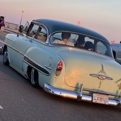Cruisin'the Coast