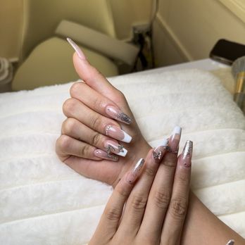 VC Nail & Lashes - Nail Salons Near Me - Temple City, California