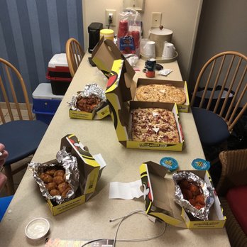 Hungry Howie's Pizza - 55$ - Pizza Near Me - Myrtle Beach, South Carolina Hungry Howie's Pizza - 55$ - Pizza Near Me - Myrtle Beach, South Carolina