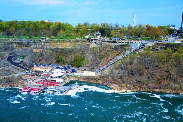 Niagara Falls Observation Tower by null