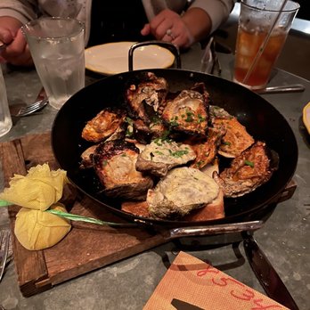 La Lucha - Seafood Near Me - Houston, Texas