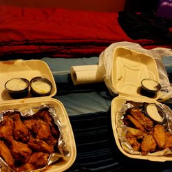 Deb’s Lil Deli - Takeout wings to the lodge! Butter garlic and medium