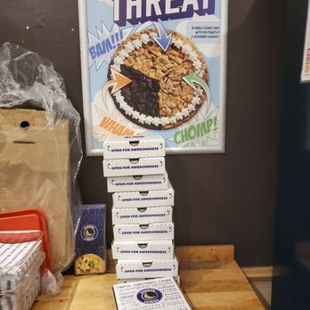 Insomnia Cookies - The cookie cake? - Desserts Near Me - New York, New York Insomnia Cookies - The cookie cake? - Desserts Near Me - New York, New York