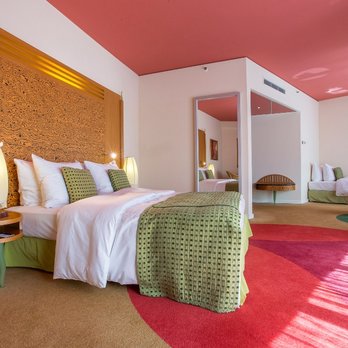 Radisson Blu Hotel - Familienzimmer - Chili Style - Hotels Near Me - Rostock, MV