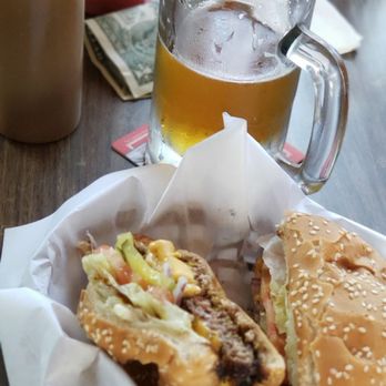 Cassidy's Bar & Grill - a hamburger and a beer - Dive Bars Near Me - Newport Beach, California Cassidy's Bar & Grill - a hamburger and a beer - Dive Bars Near Me - Newport Beach, California