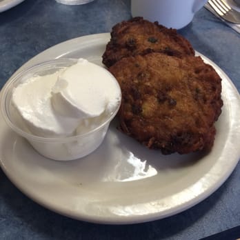Bagel Snack - Potato pancakes with sour cream - Bagels Near Me - Pompano Beach, Florida Bagel Snack - Potato pancakes with sour cream - Bagels Near Me - Pompano Beach, Florida