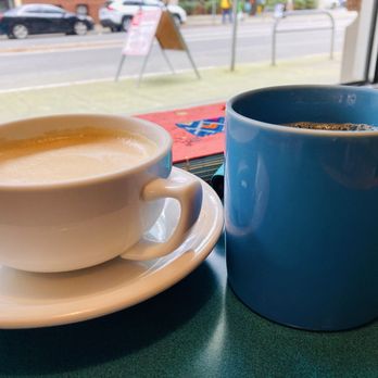 Midtown Espresso - Keeping warm - Coffee & Tea Near Me - Seattle, Washington