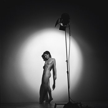 David Leyes Studio - Victoria - Session Photography Near Me - Toronto, Ontario
