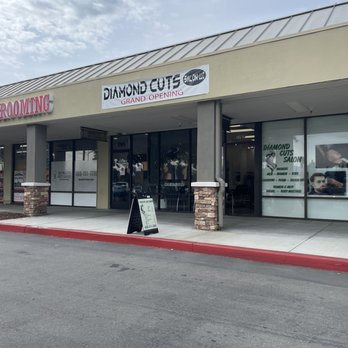 Diamond Cuts Salon - Outside - Massage Near Me - San Jose, California