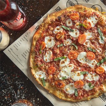 The Shops at Lakeside - Craft Pies Pizza Co. - Shopping Centers Near Me - Flower Mound, Texas