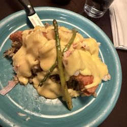 Softails Bar And Grill - Chicken Oscar, very tasty