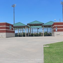 Entrance to Heritage Yards
